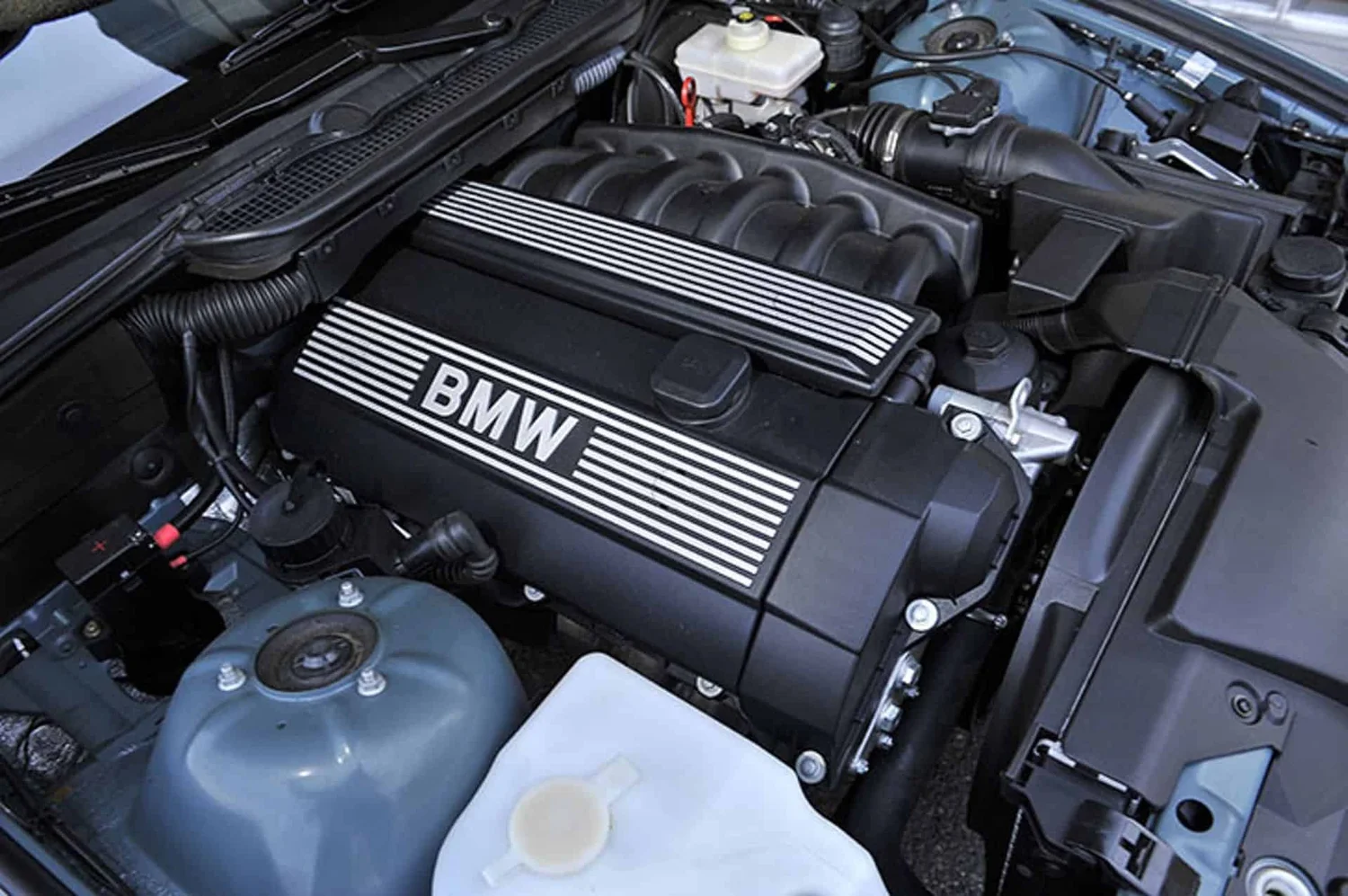 BMW M50 Torque Specs