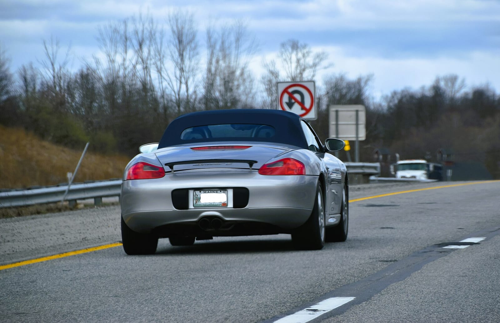 2000 Porsche Boxster S (986) with the top up, rear view